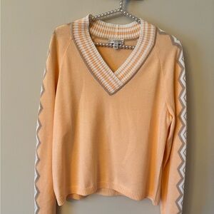 St. John Sport Womens Size M Peach V-Neck Sweater Wool Blend